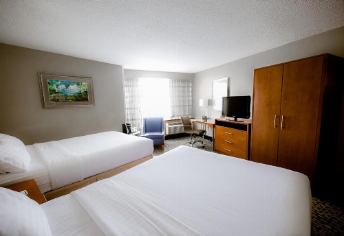 Holiday Inn Raleigh Downtown image 8